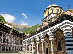 monasterio de rila bulgaria