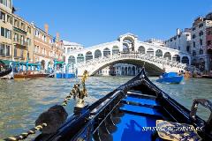 rialto bridge venecia