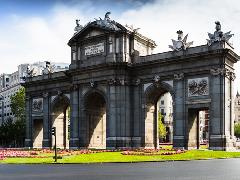 puerta de alcala madrid