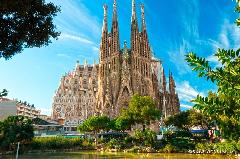 sagrada familia barcelona