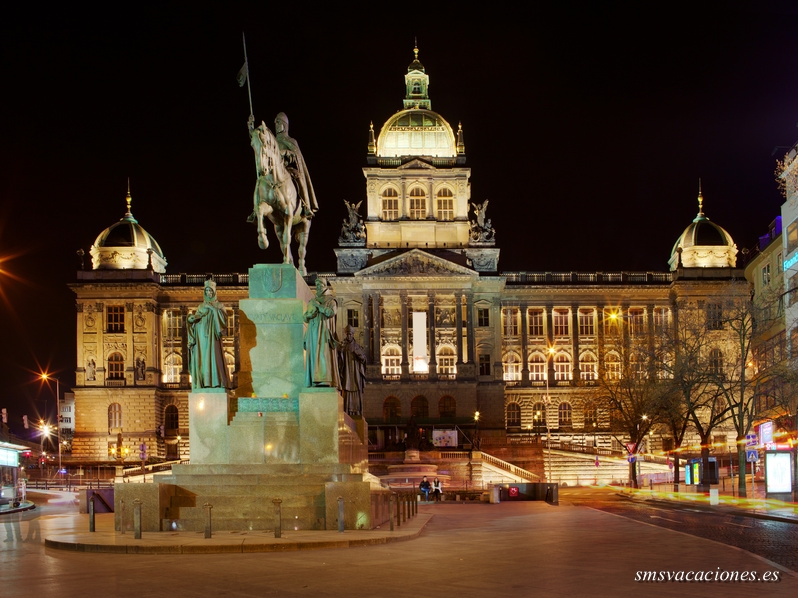 Circuito Viena, Praga, Budapest y Polonia.